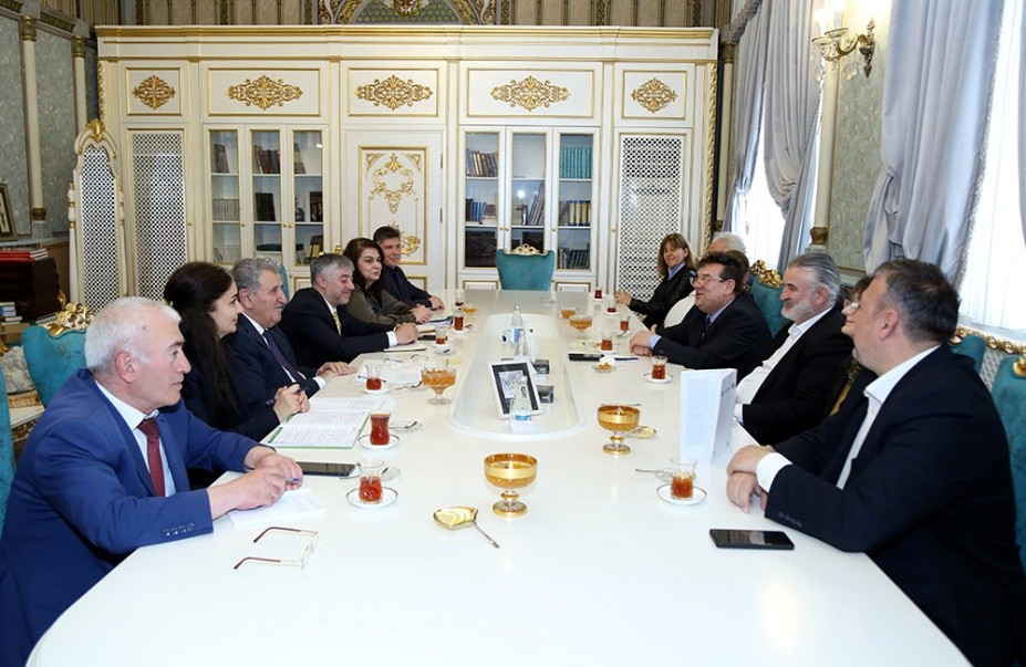 stire 7 - foto 1